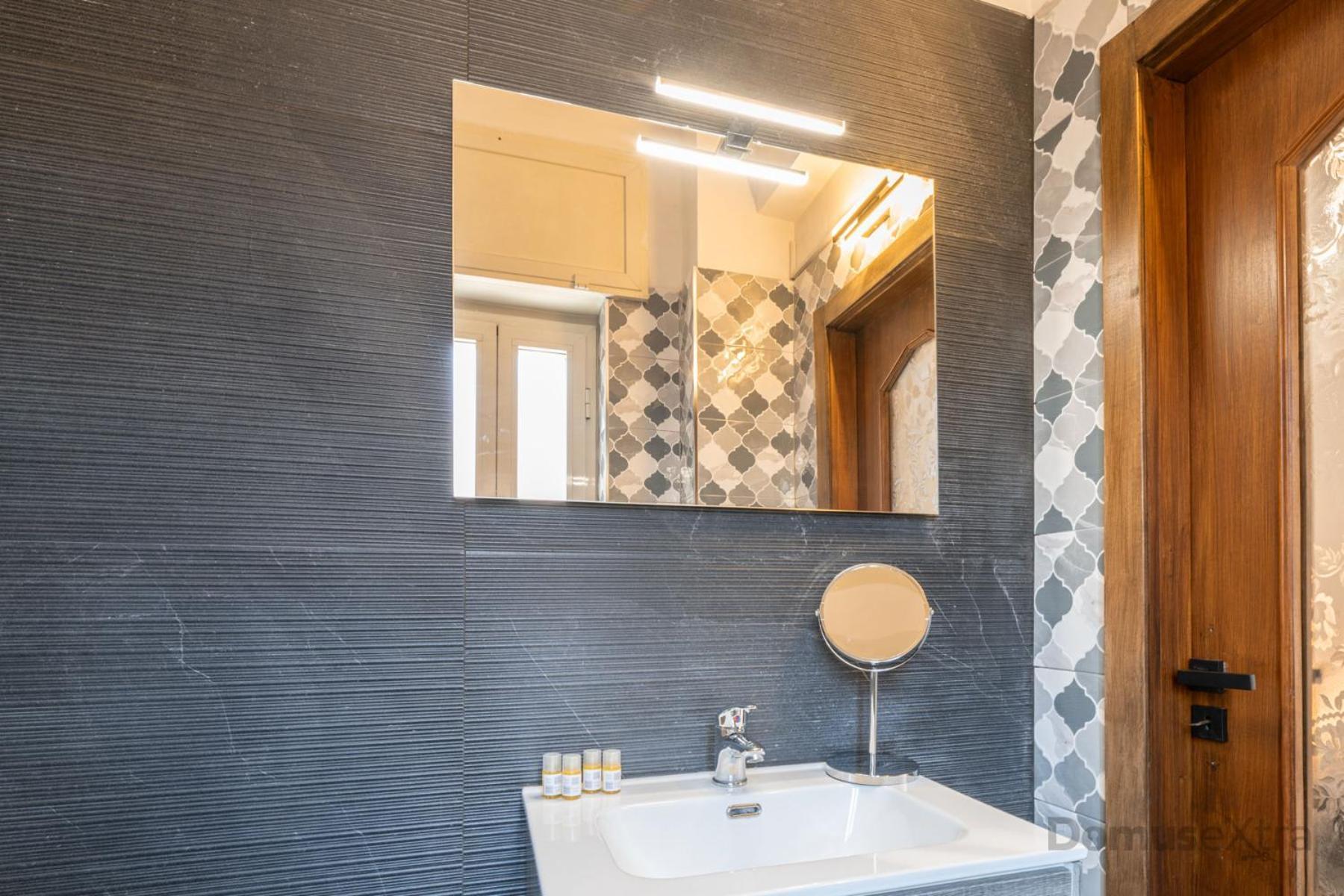 Clara Domus By Domusextra Apartment Naples Exterior photo